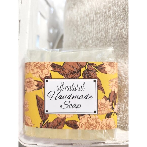 Bright Ruby Grapefruit Glycerine Soap Bar | Handmade in Canada - Picture 7 of 10